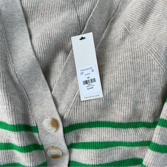 xs striped Francesca’s sweater - Picture 5 of 5